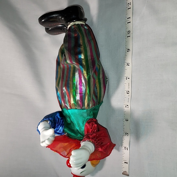 Vintage Standing Musical Clown - Picture 3 of 6